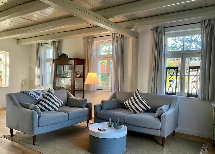 Haus Paradies * Dornum