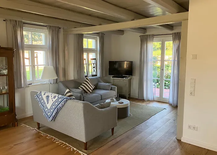 Haus Paradies * Dornum